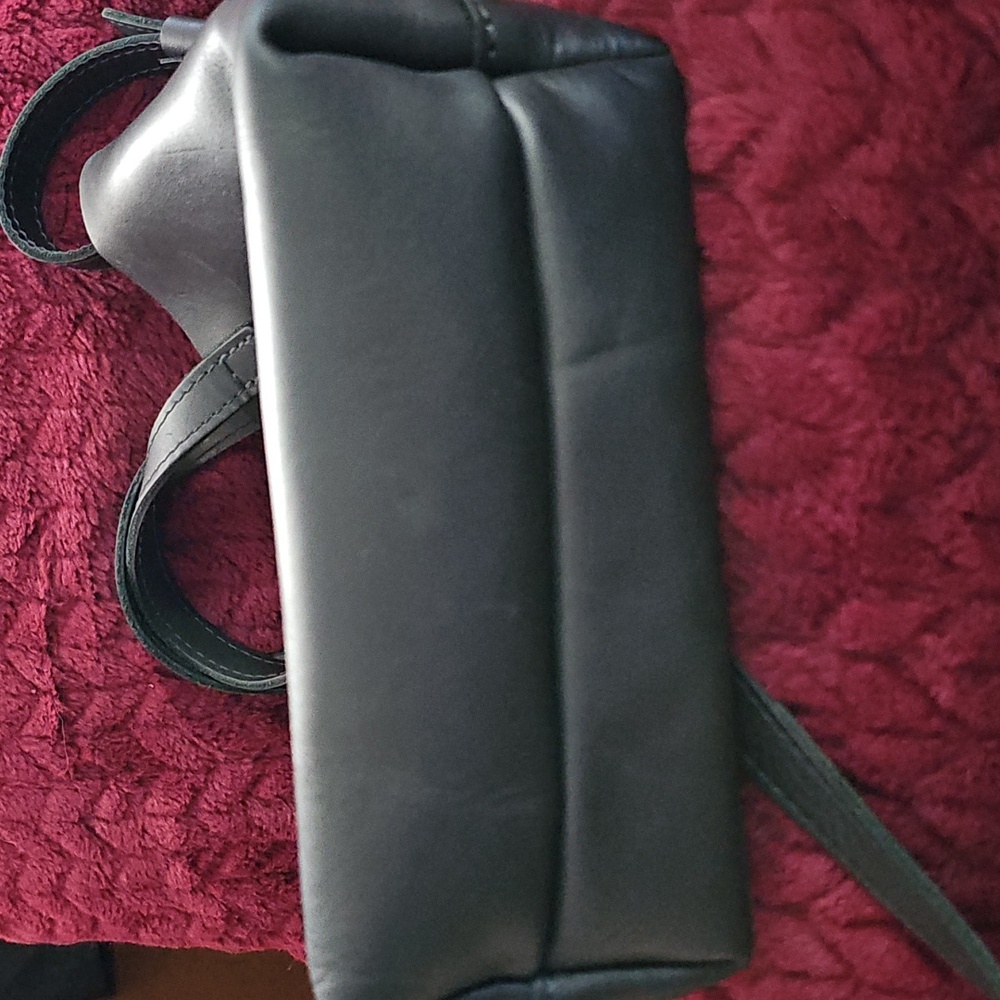 Portland Leather Goods Black Mini EUC - Picture 4 of 9